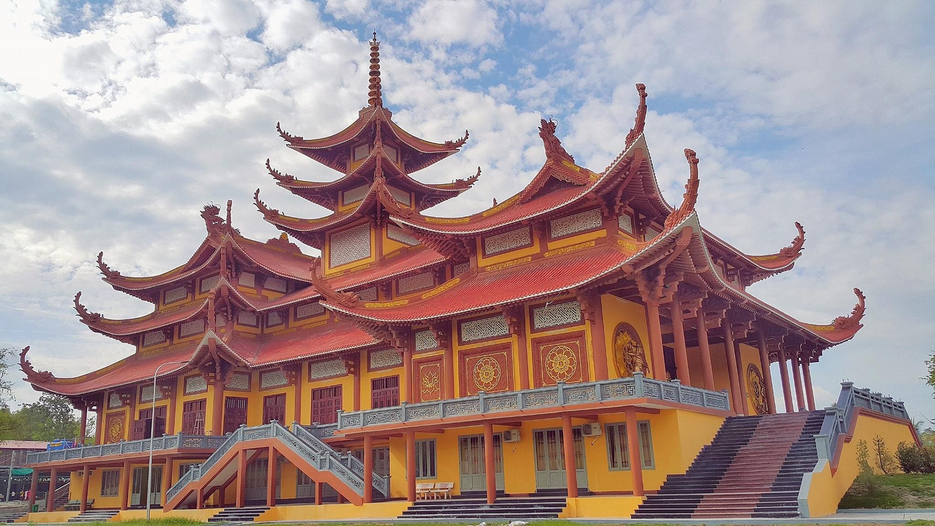 Phù điêu tượng Phật